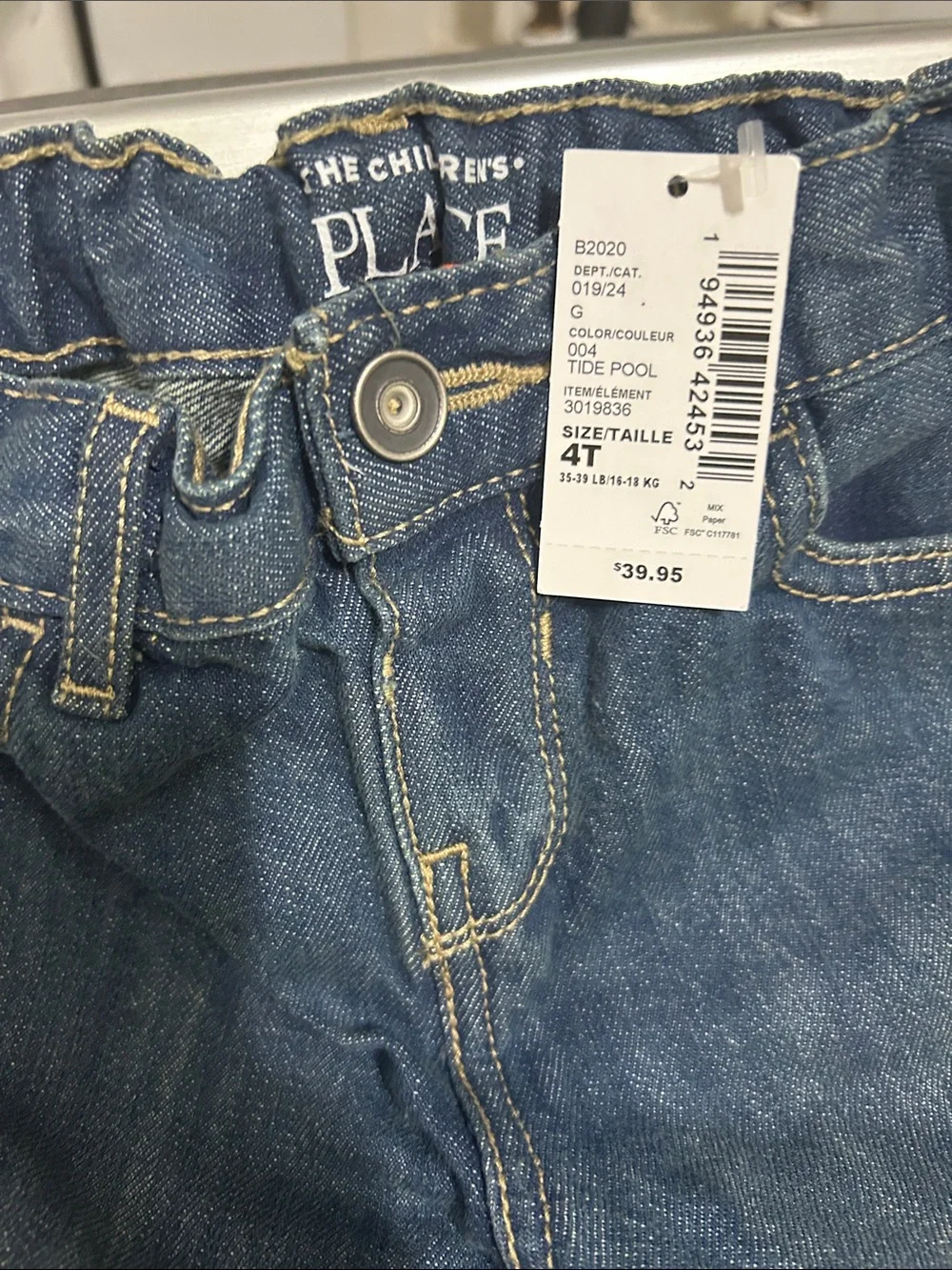 Boys size 4t jeans new nwt bootcut